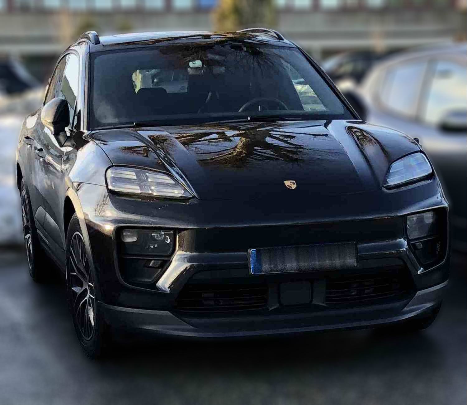 Porsche Macan electric 4 Electric 24